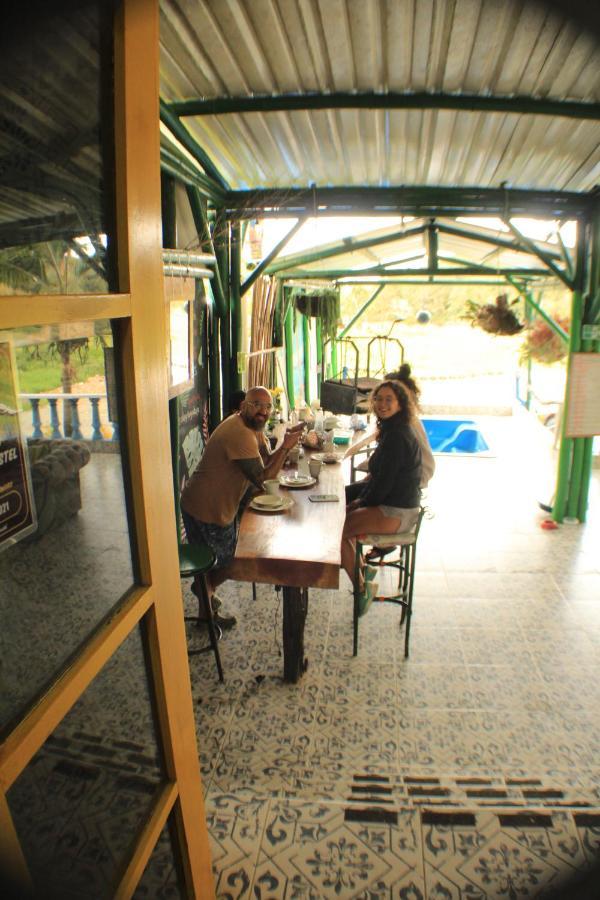 Alegria Hostel Boutique Guatapé 外观 照片